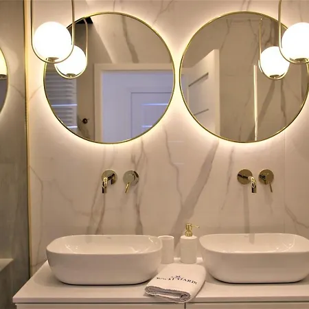 Grand Royal Maris - Najlepsza Lokalizacja, Bardzo Blisko Portu I Plazy, Parking, Nowy Kameralny Apartamentowiec, Scisle Centrum Appartement Ustka