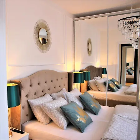 Grand Royal Maris - Najlepsza Lokalizacja, Bardzo Blisko Portu I Plazy, Parking, Nowy Kameralny Apartamentowiec, Scisle Centrum Ustka