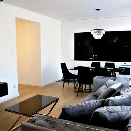 公寓 Grand Royal Maris - Najlepsza Lokalizacja, Bardzo Blisko Portu I Plazy, Parking, Nowy Kameralny Apartamentowiec, Scisle Centrum