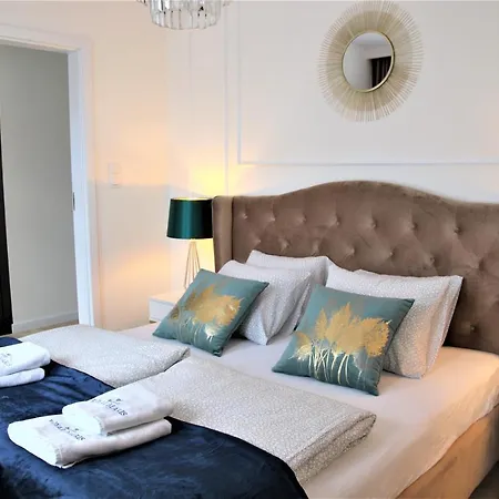 Grand Royal Maris - Najlepsza Lokalizacja, Bardzo Blisko Portu I Plazy, Parking, Nowy Kameralny Apartamentowiec, Scisle Centrum Appartement