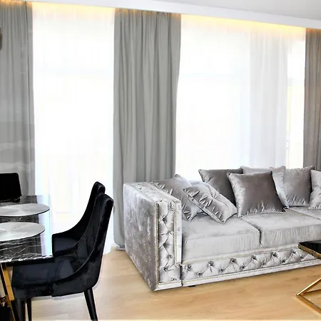 Grand Royal Maris - Najlepsza Lokalizacja, Bardzo Blisko Portu I Plazy, Parking, Nowy Kameralny Apartamentowiec, Scisle Centrum *