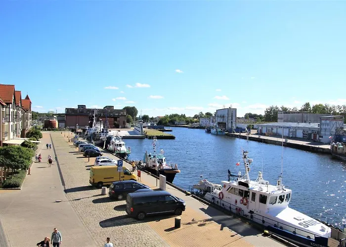 Апартаменты Grand Royal Maris - Najlepsza Lokalizacja, Bardzo Blisko Portu I Plazy, Parking, Nowy Kameralny Apartamentowiec, Scisle Centrum *