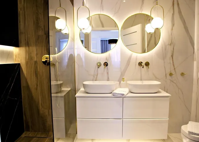 Апартаменты Grand Royal Maris - Najlepsza Lokalizacja, Bardzo Blisko Portu I Plazy, Parking, Nowy Kameralny Apartamentowiec, Scisle Centrum Устка