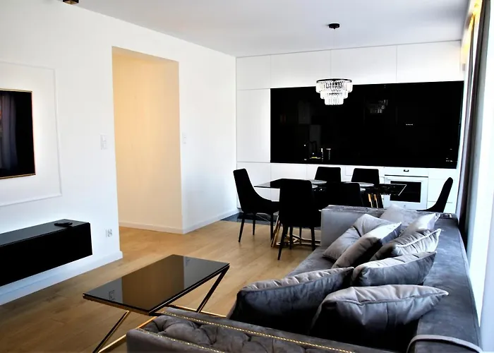 Апартаменты Grand Royal Maris - Najlepsza Lokalizacja, Bardzo Blisko Portu I Plazy, Parking, Nowy Kameralny Apartamentowiec, Scisle Centrum