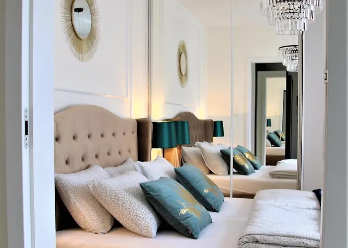 Grand Royal Maris - Najlepsza Lokalizacja, Bardzo Blisko Portu I Plazy, Parking, Nowy Kameralny Apartamentowiec, Scisle Centrum * Устка