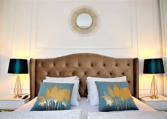 Grand Royal Maris - Najlepsza Lokalizacja, Bardzo Blisko Portu I Plazy, Parking, Nowy Kameralny Apartamentowiec, Scisle Centrum Апартаменты