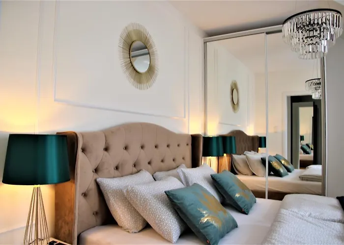 Grand Royal Maris - Najlepsza Lokalizacja, Bardzo Blisko Portu I Plazy, Parking, Nowy Kameralny Apartamentowiec, Scisle Centrum Апартаменты Устка