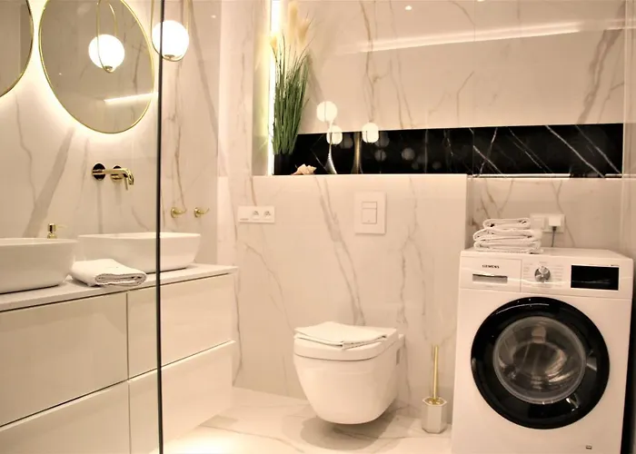 Grand Royal Maris - Najlepsza Lokalizacja, Bardzo Blisko Portu I Plazy, Parking, Nowy Kameralny Apartamentowiec, Scisle Centrum Апартаменты