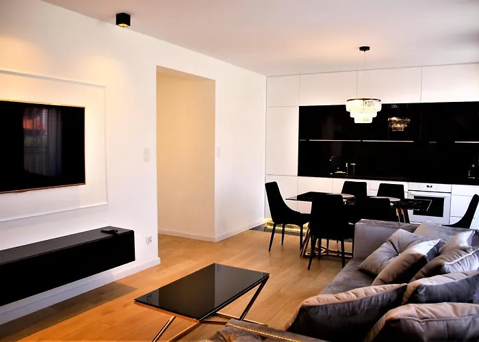 Grand Royal Maris - Najlepsza Lokalizacja, Bardzo Blisko Portu I Plazy, Parking, Nowy Kameralny Apartamentowiec, Scisle Centrum * Устка